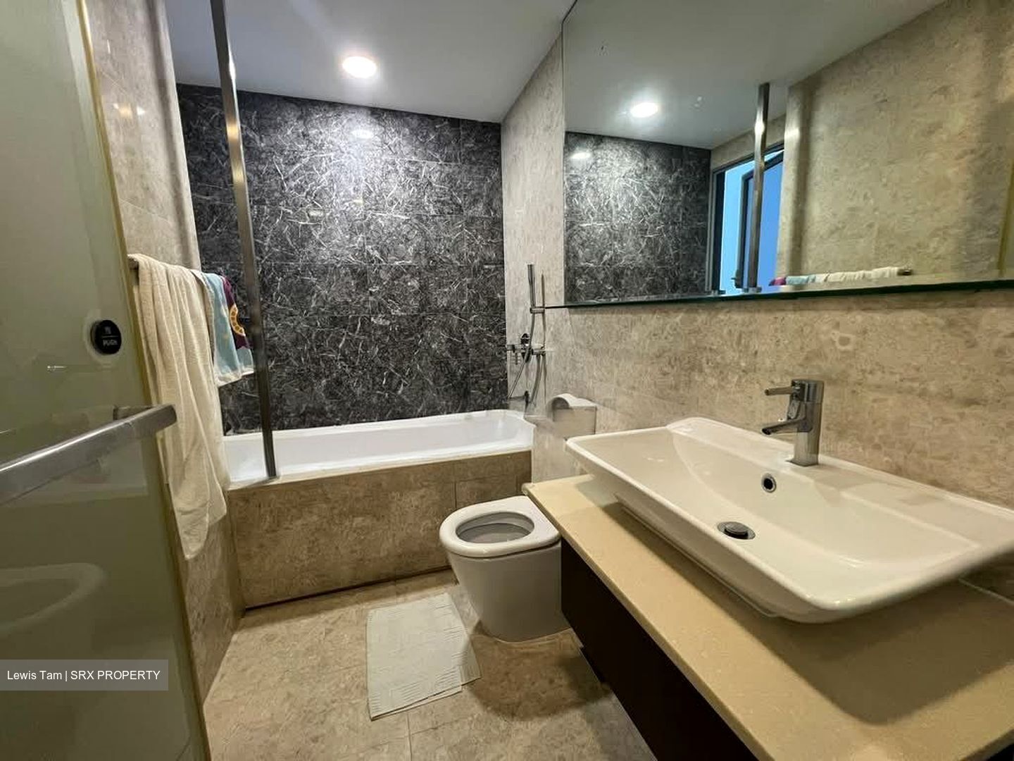 Hillsta (D23), Condominium #554053161